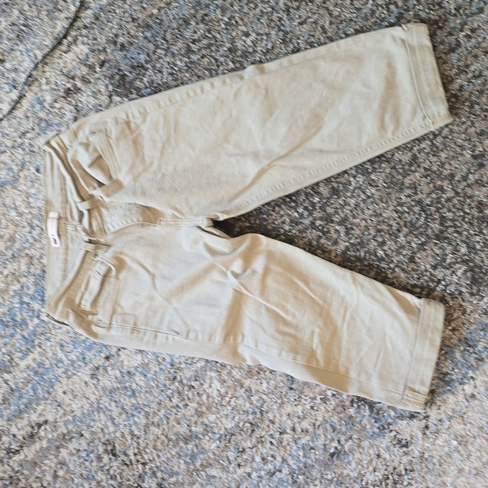 Levi crop jeans